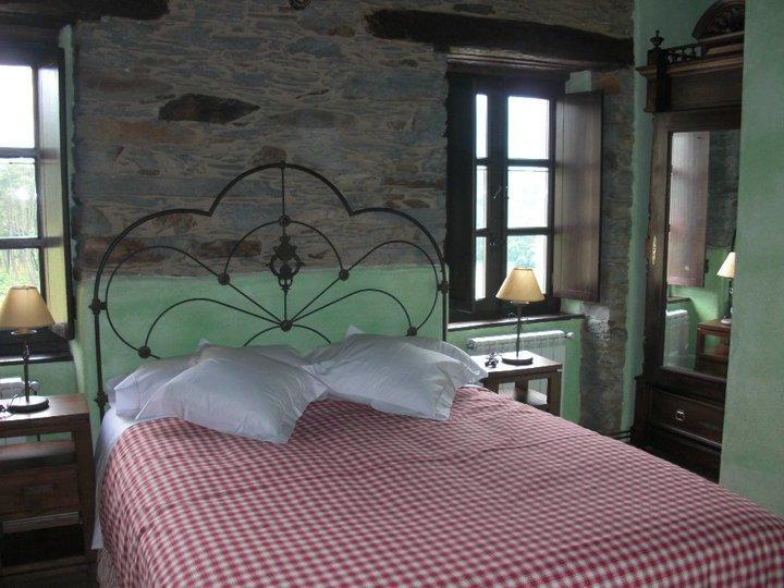 Casa De Aldea El Conceyu Guest House Navia Eksteriør bilde